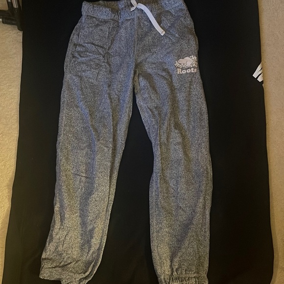 Roots Girls Sweatpants - Picture 1 of 3